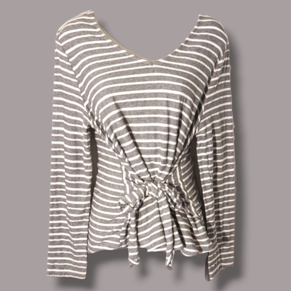 💙 A New Day - Very Cute Gray & White Striped Tie- Front Top - Picture 2 of 9